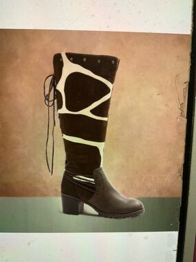 🦒Cato🦒Giraffe Print Knee High Lace Up Adjustable Fashion Boots NWT Size 10W
